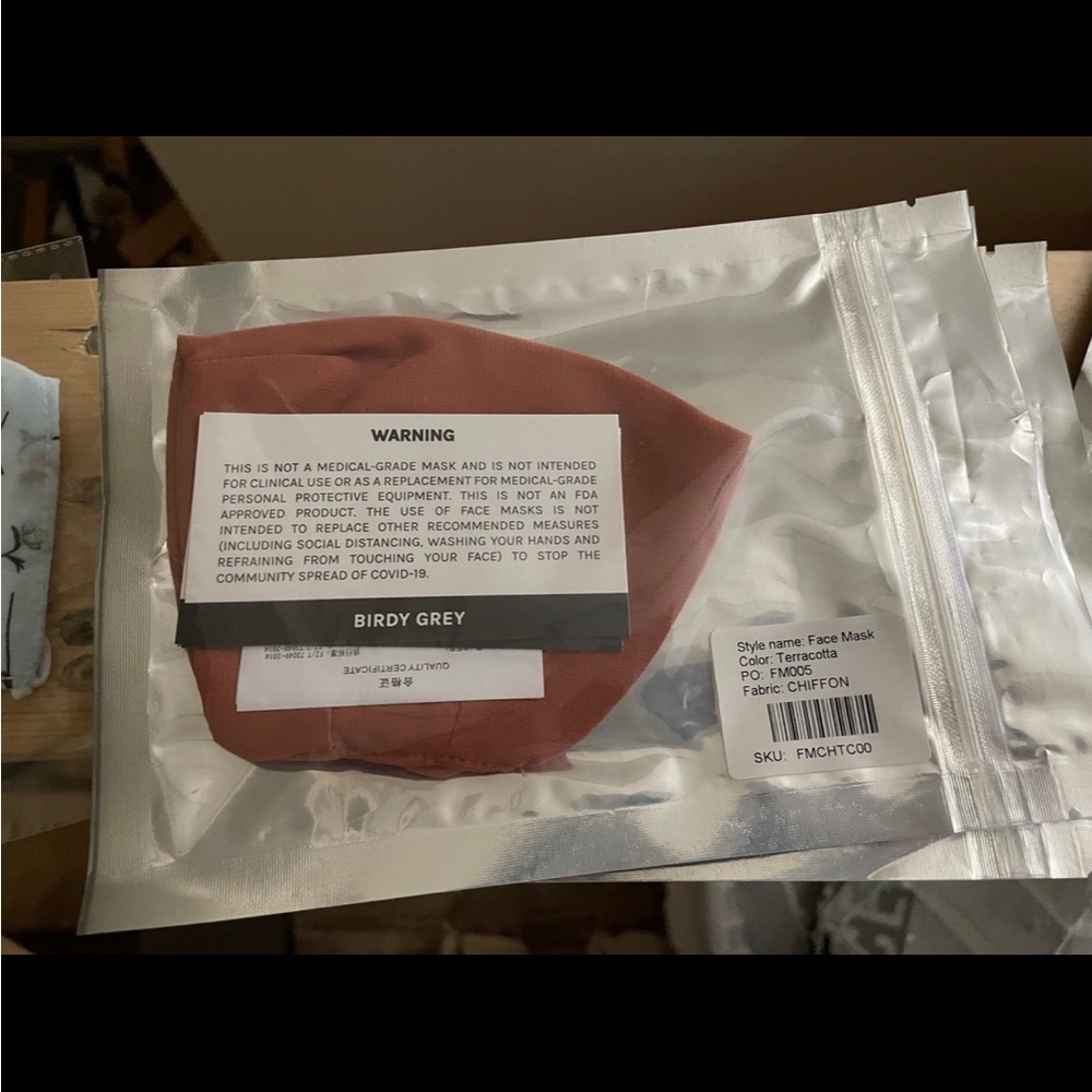 Assorted Face Masks - Picture 4 of 5